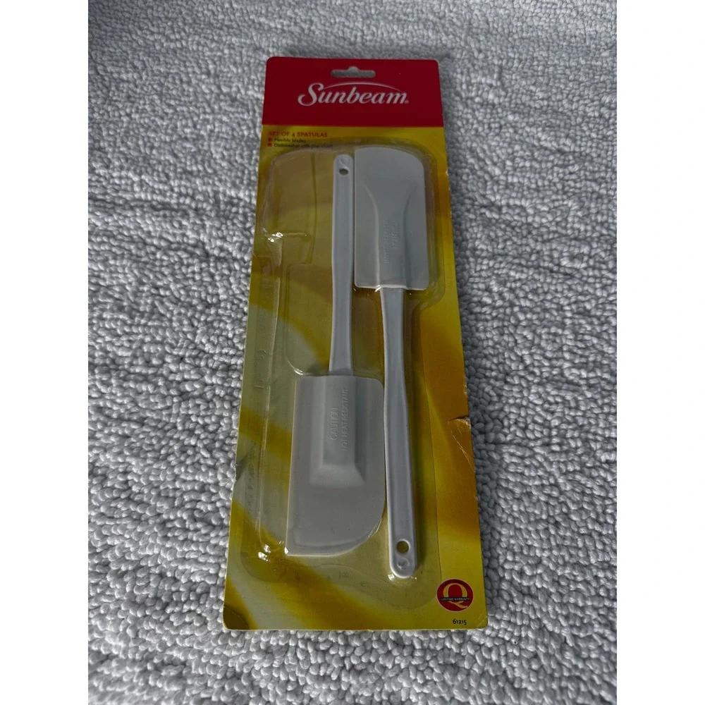 Sunbeam Set of 2 Spatulas Flexible Blades Dishwasher Safe New‎ in Pkg. Y2K